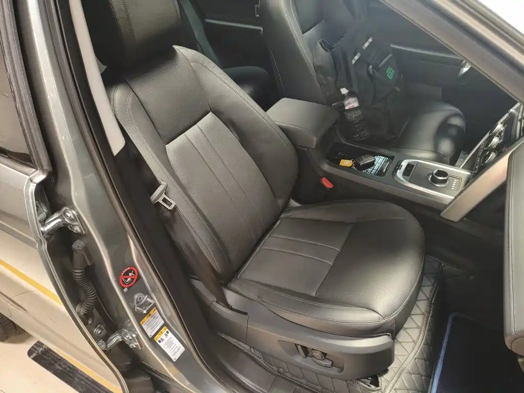 Land Rover Discovery Sport 2018 — фото 25
