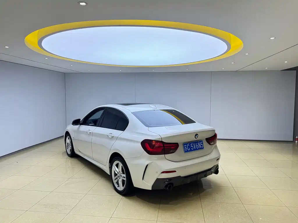 BMW 1 Series 2023
