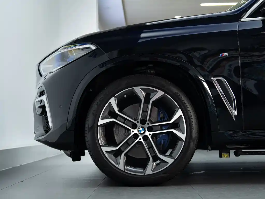 BMW X5 2022 — фото 11