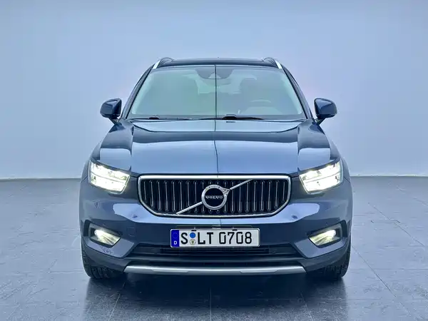 Volvo XC40 2021