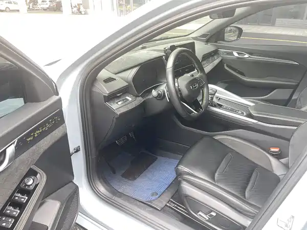 Geely Xingrui 2021