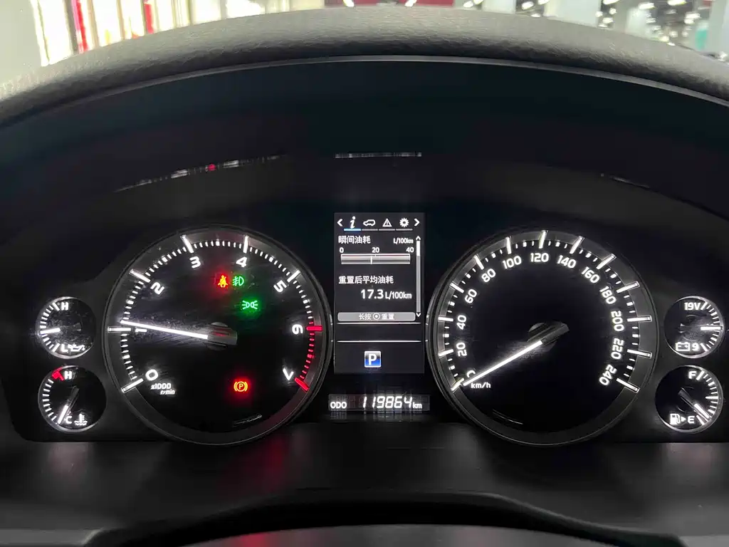 Toyota Land Cruiser 2019 — фото 15