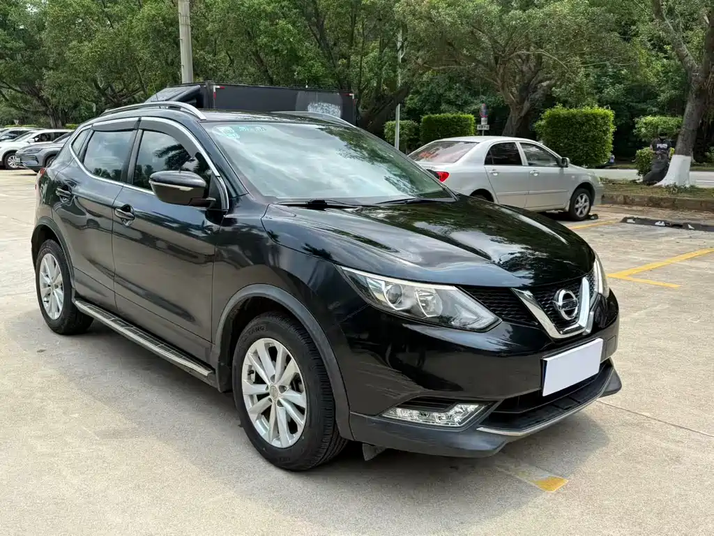 Nissan Qashqai 2017 — фото 3