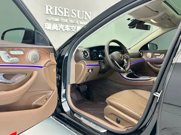 Mercedes-Benz E-Class 2023