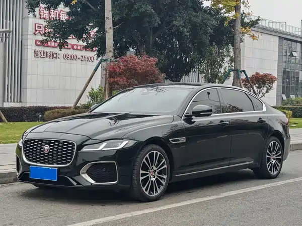 Jaguar XFL 2025