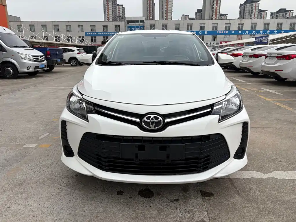 Toyota Vios 2021 — фото 1