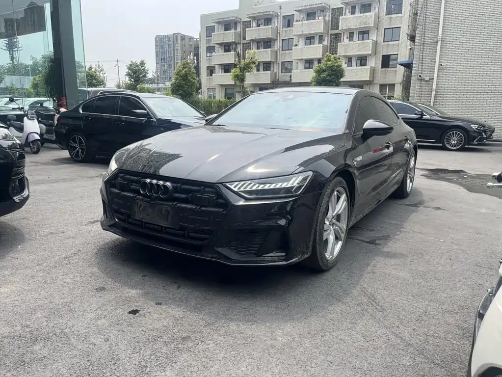 Audi A7L 2023
