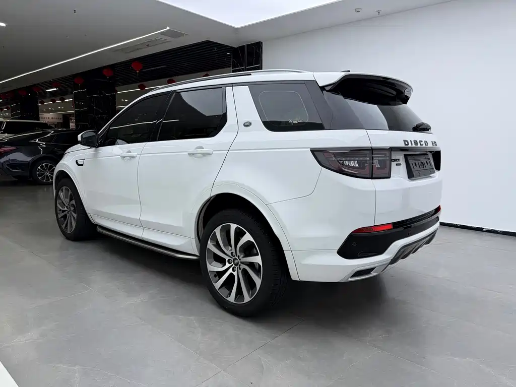 Land Rover Discovery Sport 2023 — фото 4