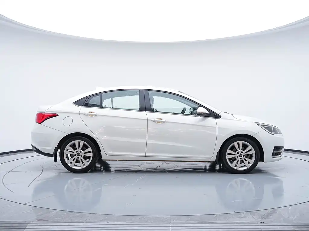 Chery Arrizo 5 2016