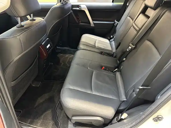 Toyota Prado 2016
