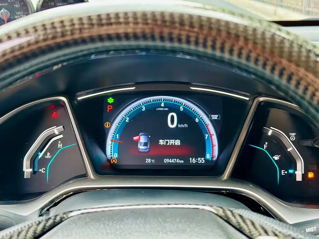 Honda Civic 2019 — фото 18