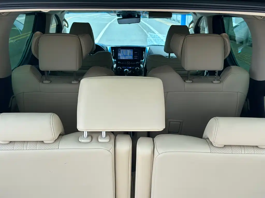 Toyota Vellfire 2021 — фото 7