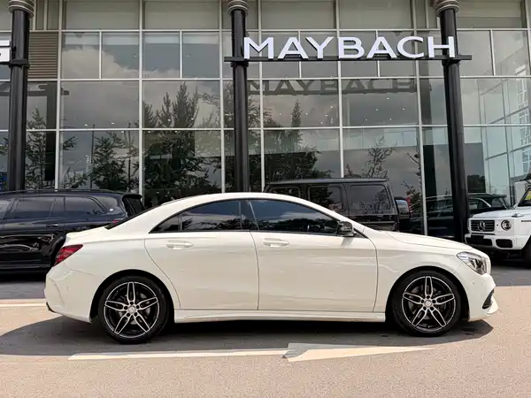 Mercedes-Benz CLA 2017