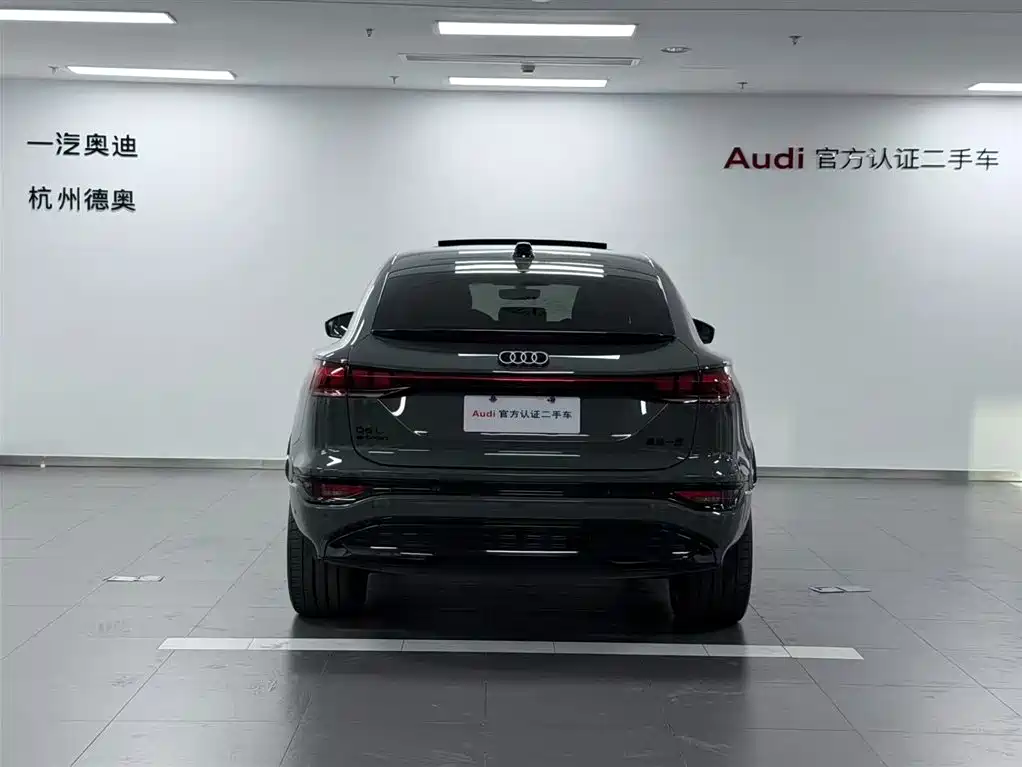 Audi Q6L Sportback E-Tron 2025 — фото 5