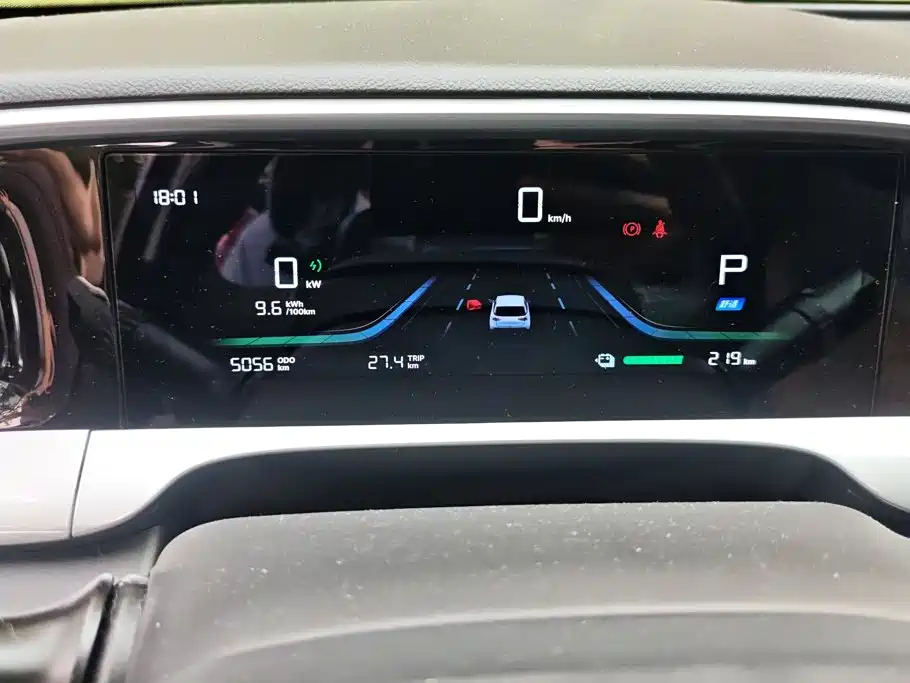 Geely Galaxy Starwish 2025 — фото 14