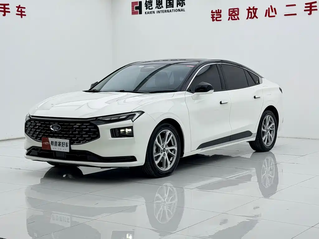 Ford Mondeo 2023 — фото 1