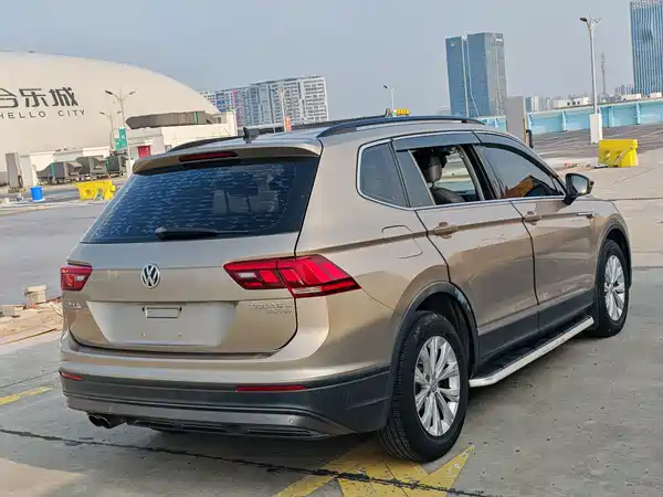 Volkswagen Tiguan L 2018