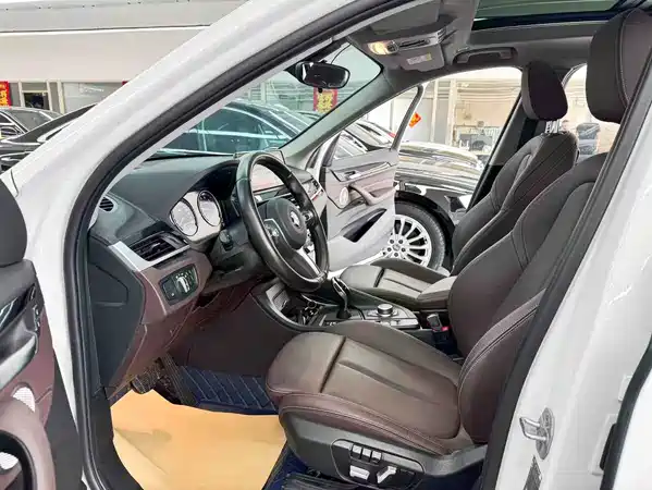BMW X1 2022