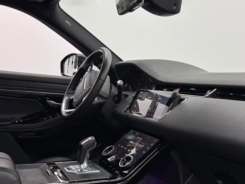 Land Rover Range Rover Evoque 2020 — фото 11