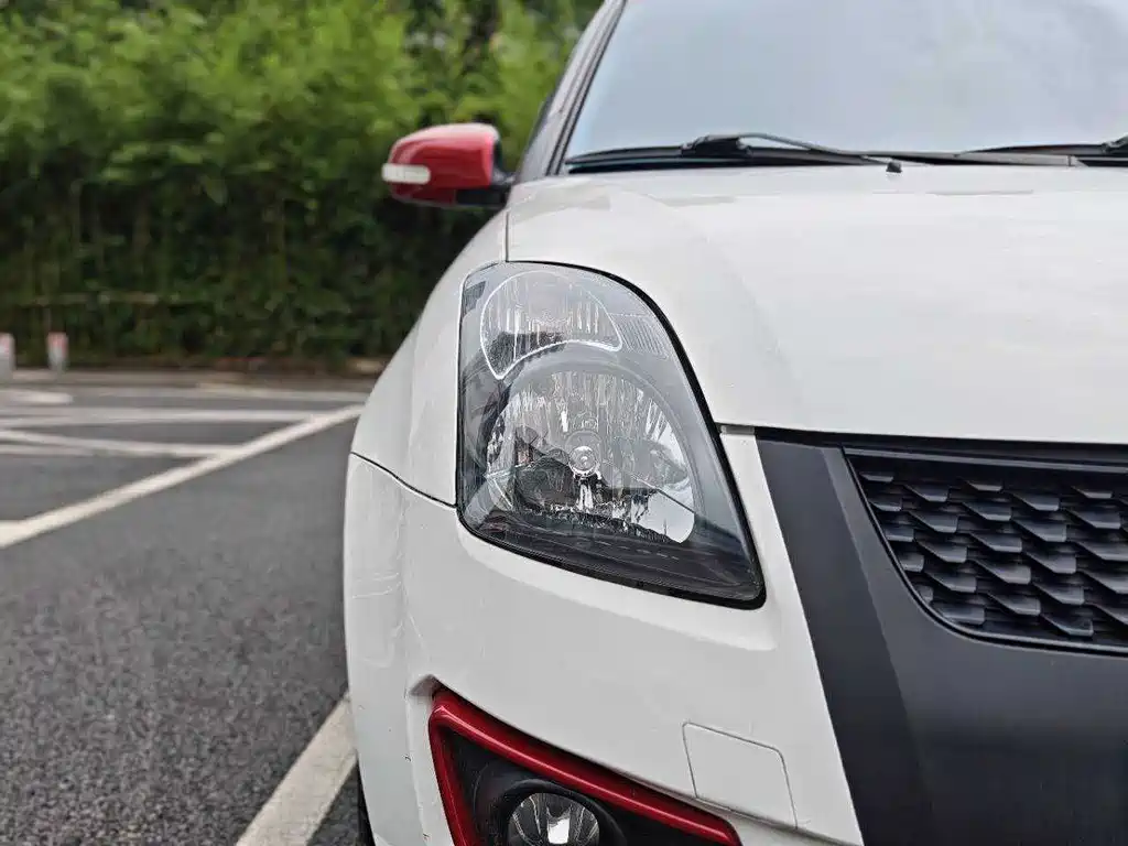Suzuki Swift 2018 — фото 26
