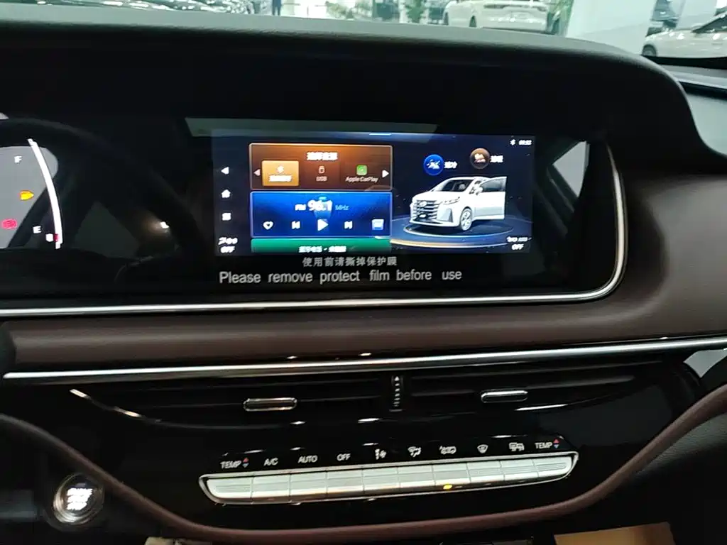GAC Trumpchi M6 2025 — фото 13