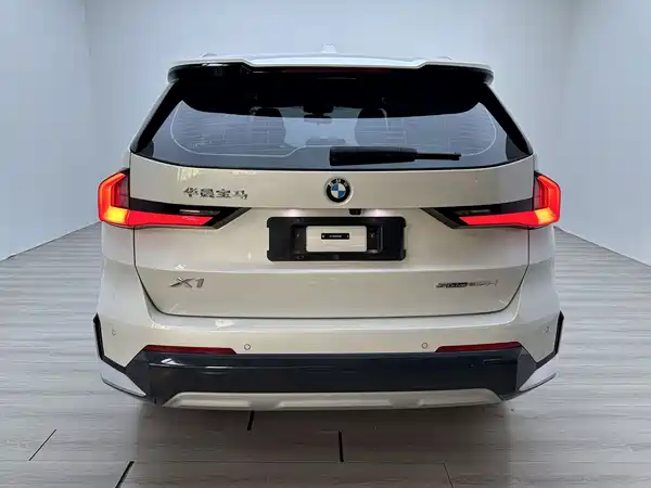 BMW X1 2023