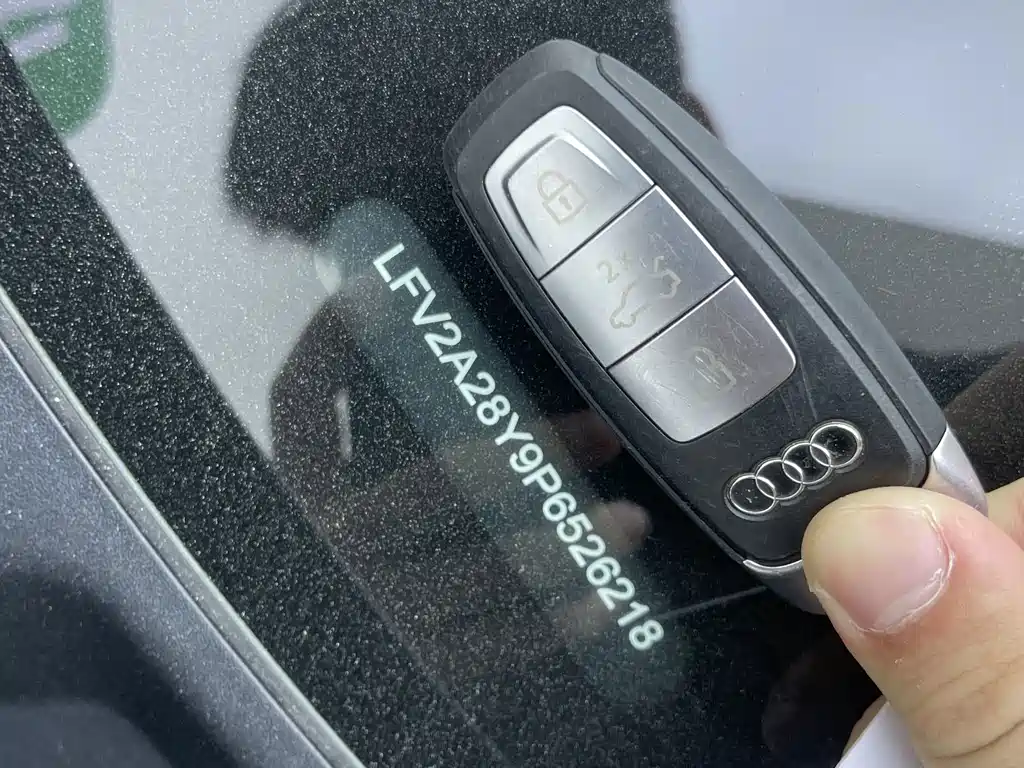 Audi A3 2023 — фото 26