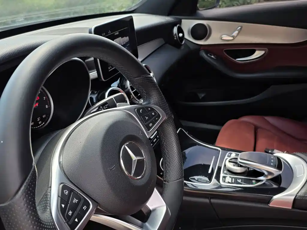 Mercedes-Benz C-Class 2018 — фото 10