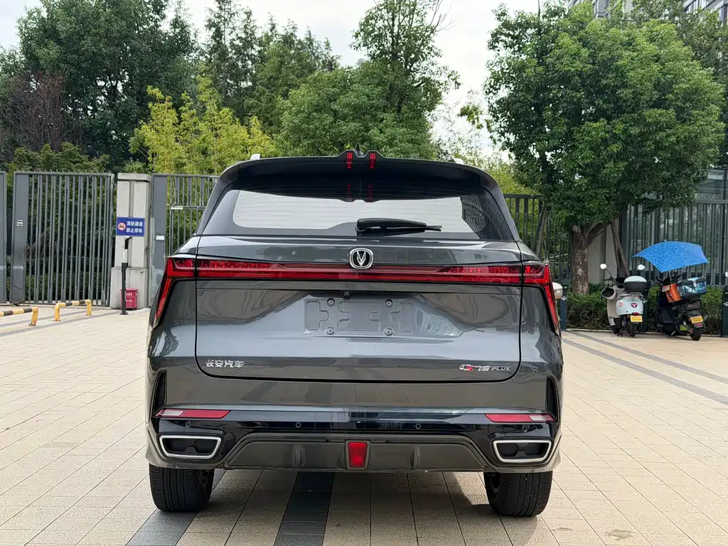 Changan CS75PLUS 2023 — фото 13