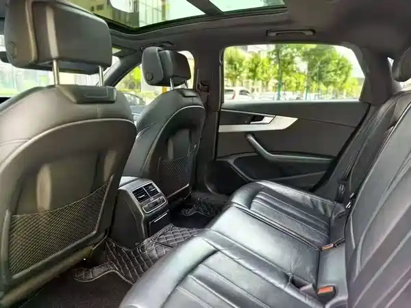 Audi A4L 2022
