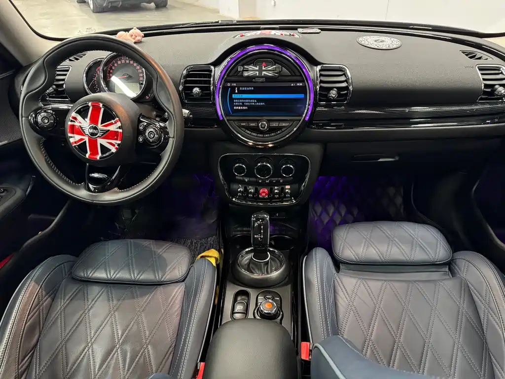 MINI Clubman 2020 — фото 14