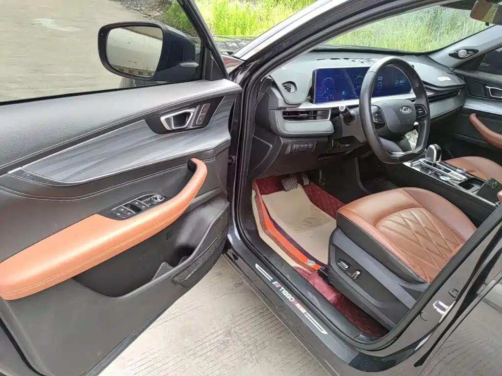 Chery Tiggo 8 PLUS 2021 — фото 16