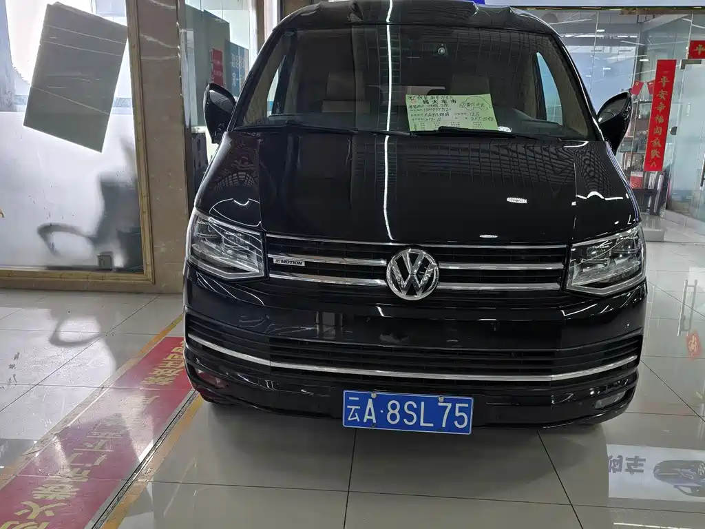 Volkswagen Caravelle 2017 — фото 2
