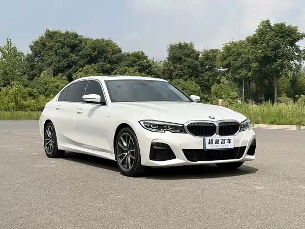 BMW 3 Series 2021