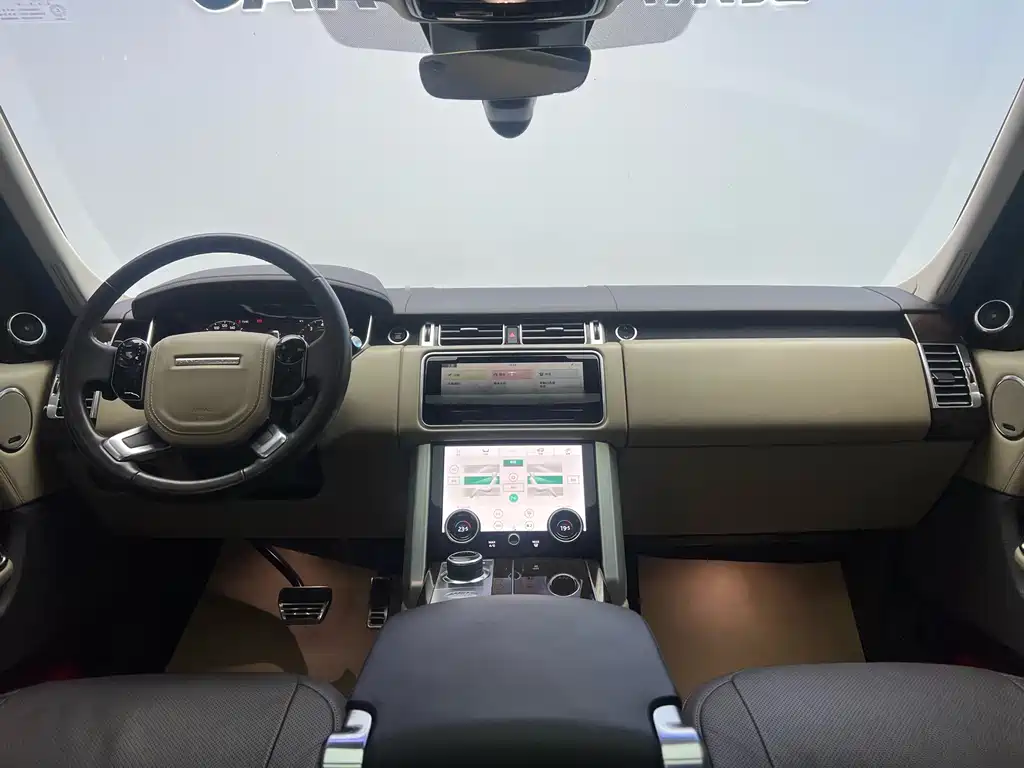Land Rover Range Rover 2022 — фото 16