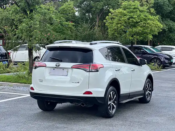 Toyota RAV4 2019