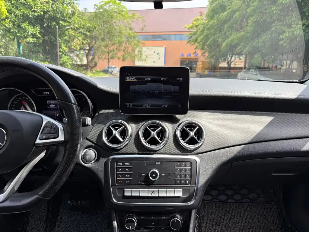 Mercedes-Benz GLA 2019 — фото 16