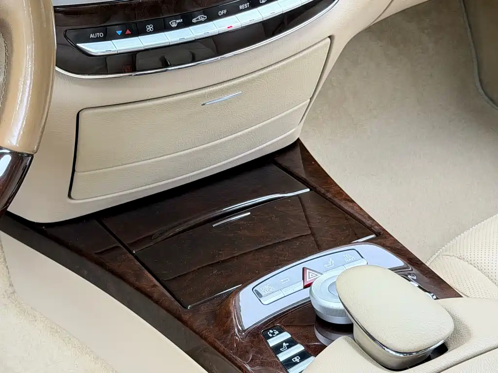 Mercedes-Benz S-Class 2012 — фото 10