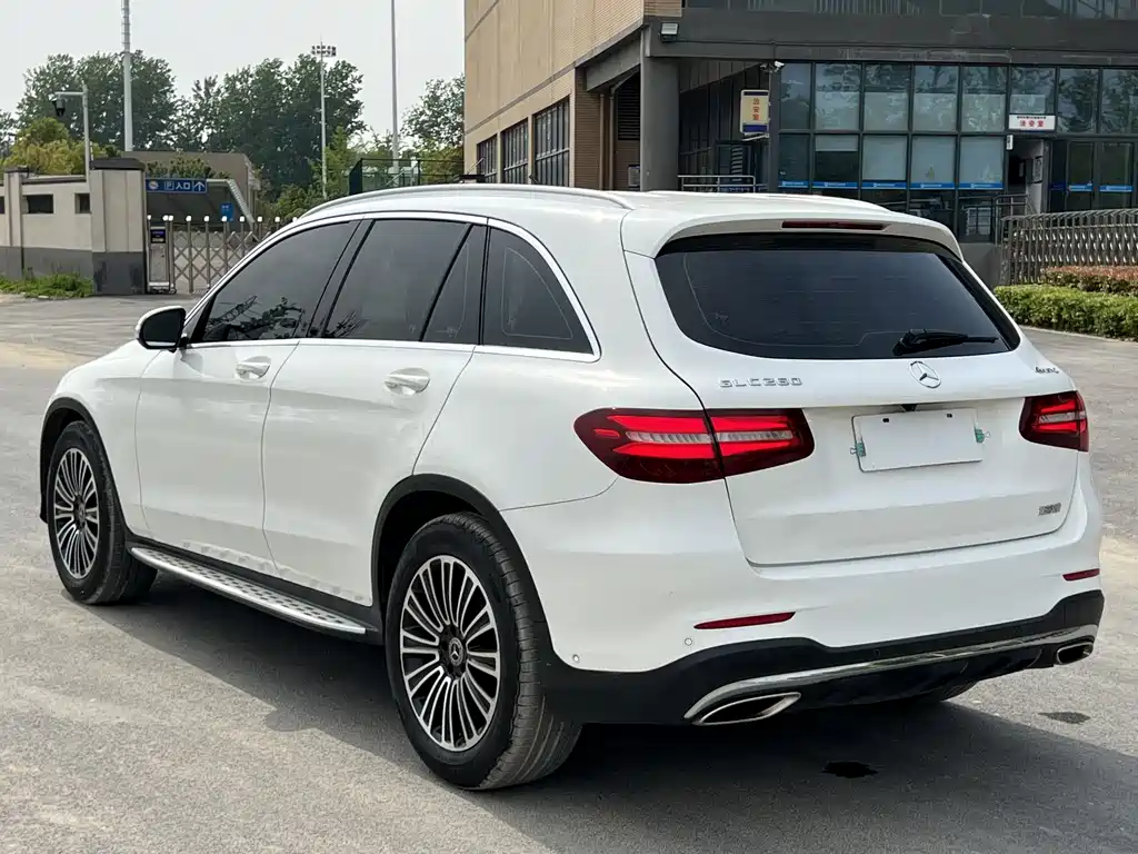 Mercedes-Benz GLC 2018 — фото 4