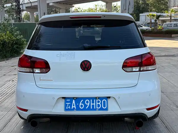 Volkswagen Golf GTI 2012
