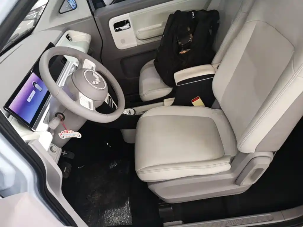 Wuling Air ev Clear Sky 2024 — фото 15
