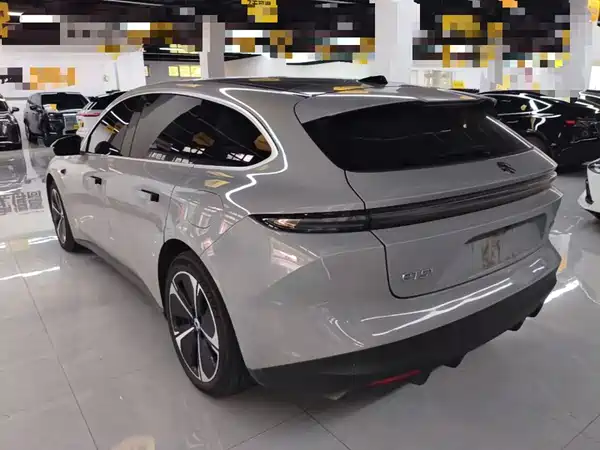 NIO ET5T 2024