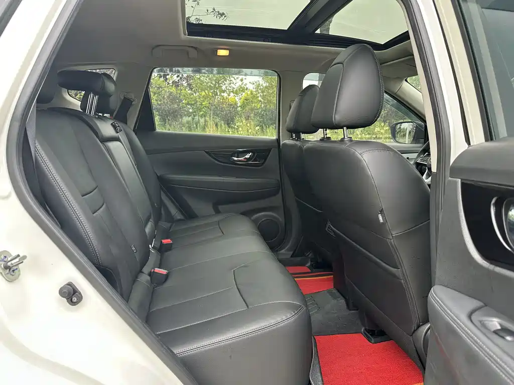 Nissan X-Trail 2023 — фото 10