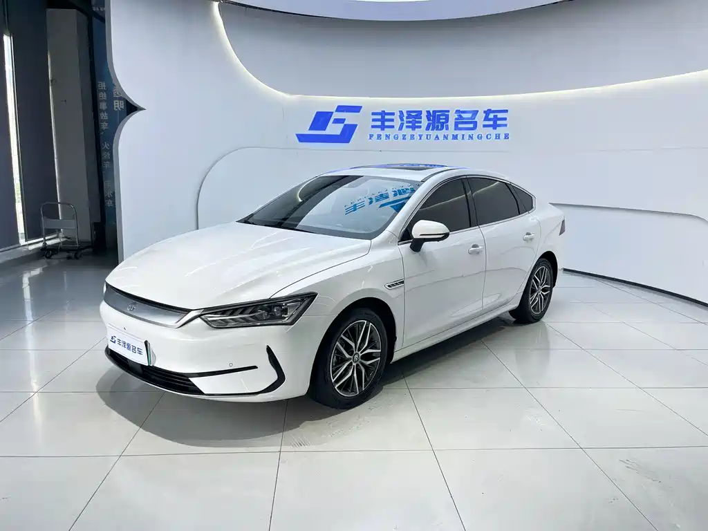 BYD Qin PLUS 2022 — фото 1