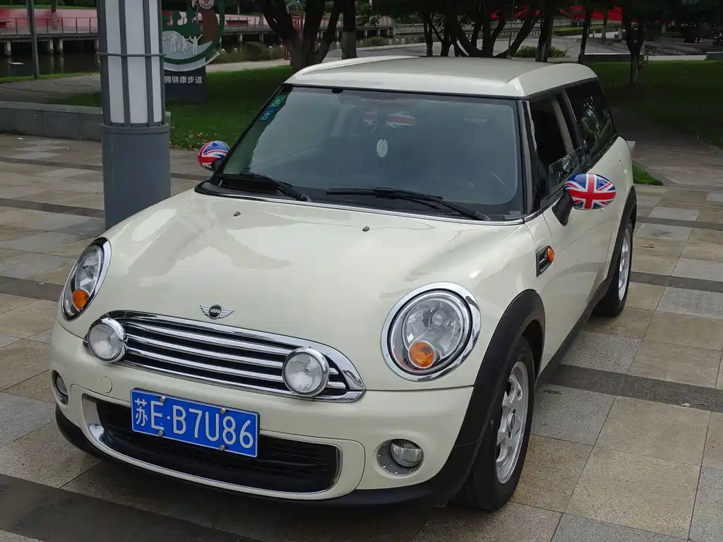MINI Clubman 2014