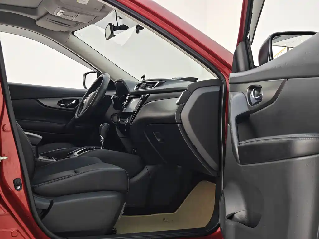 Nissan X-Trail 2015 — фото 23
