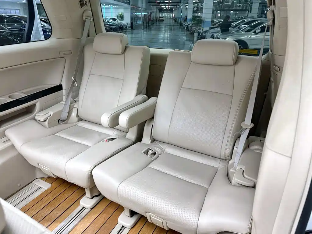 Toyota Alphard 2014 — фото 16