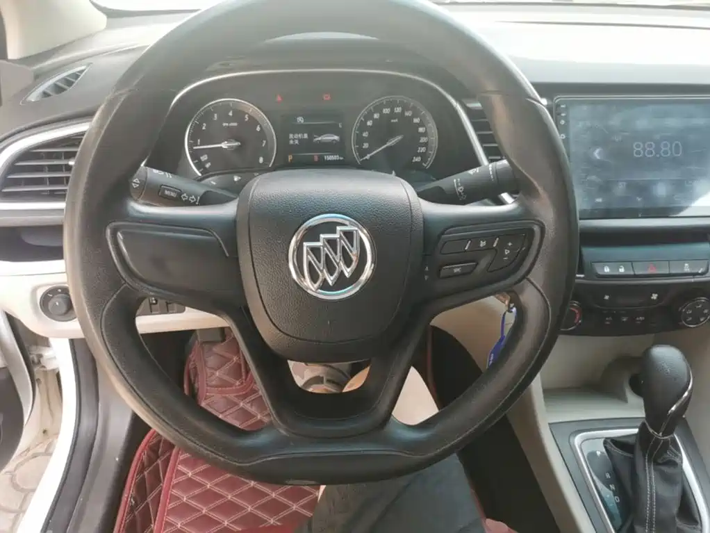 Buick Excelle GT 2017 — фото 11