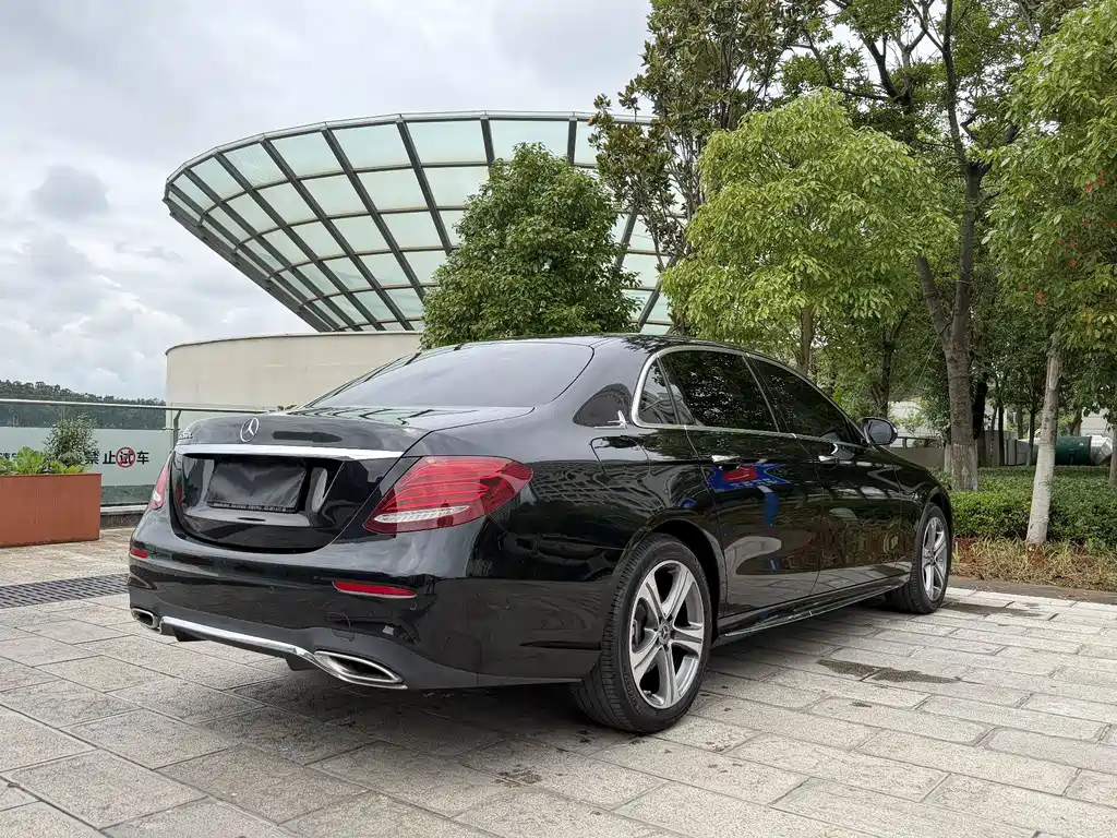 Mercedes-Benz E-Class 2020 — фото 7