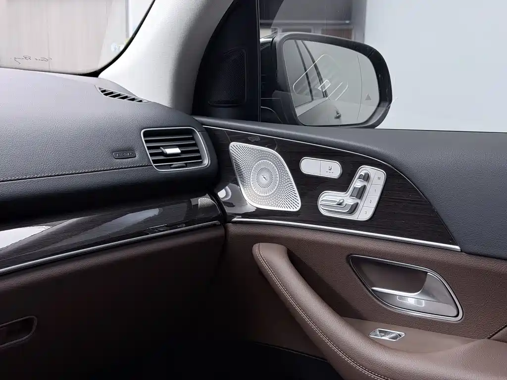 Mercedes-Benz GLE 2025 — фото 22